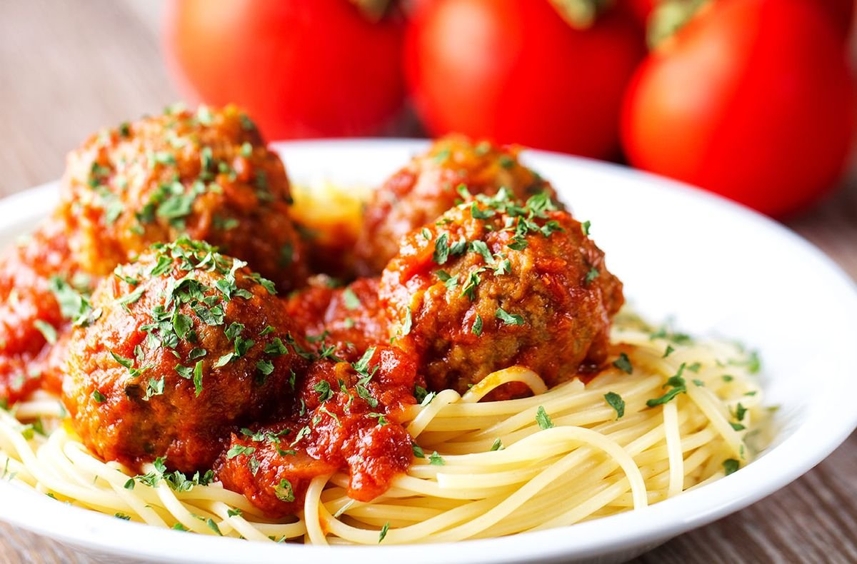 How to make slow cooker spaghetti and meatballs?